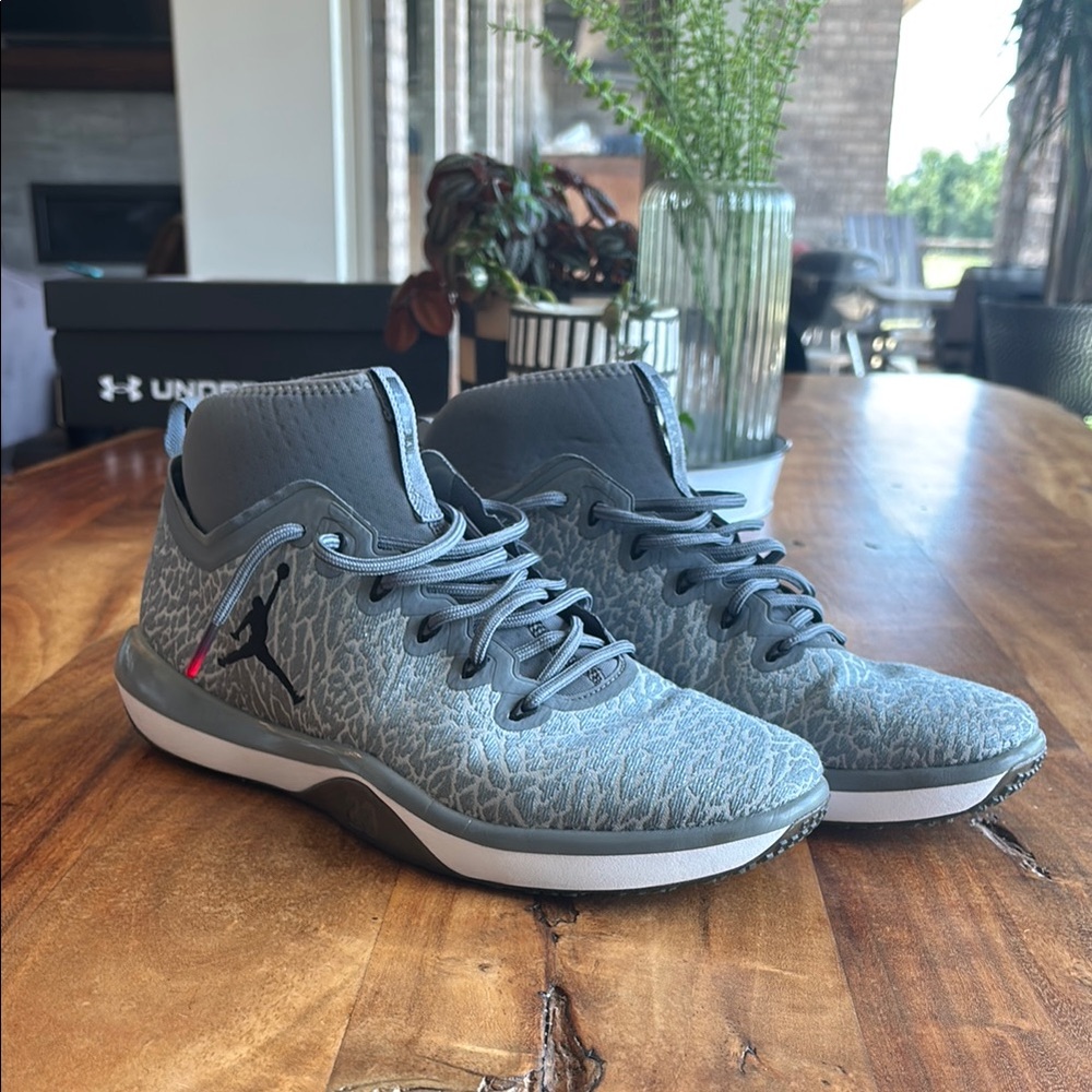 Men’s Jordan Trainer 1 Size 13 Cool Grey/Black-Infrared 23 845402-002
